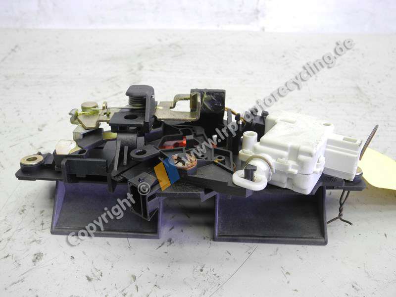 Audi A6 4BH BJ2000 Hecktüröffner Grundplatte und ZV-Stellmotor 4B0827565H/J